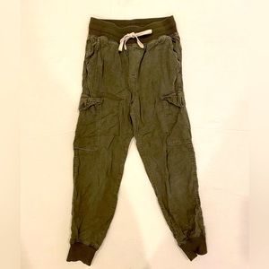 Green cargo pants
